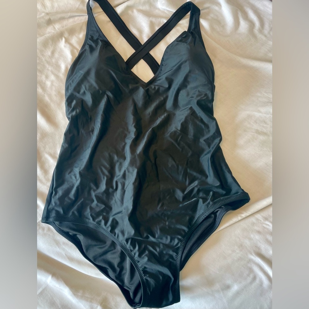 J.Crew DD Plung One-Piece Swimsuit – Black / 12DD